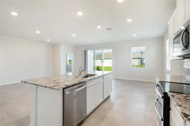 $2,850 | 604 160th Street East, Bradenton, FL 34212