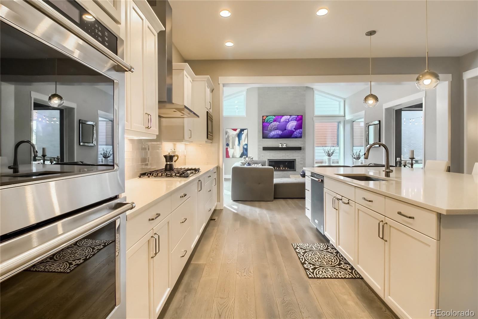 9372 59th S Drive Denver, CO 80238 - Photo 14 of 40