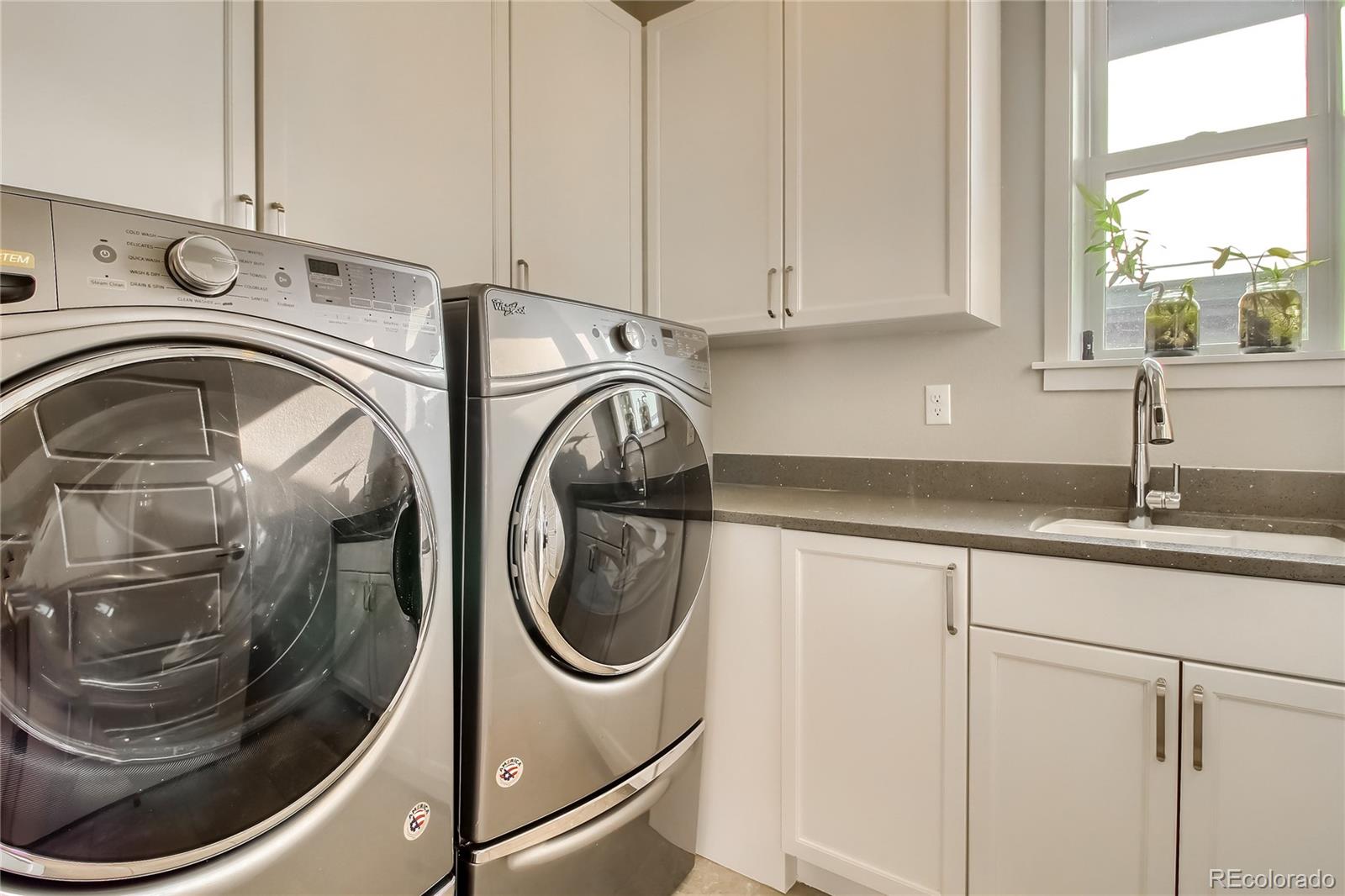 9372 59th S Drive Denver, CO 80238 - Photo 31 of 40