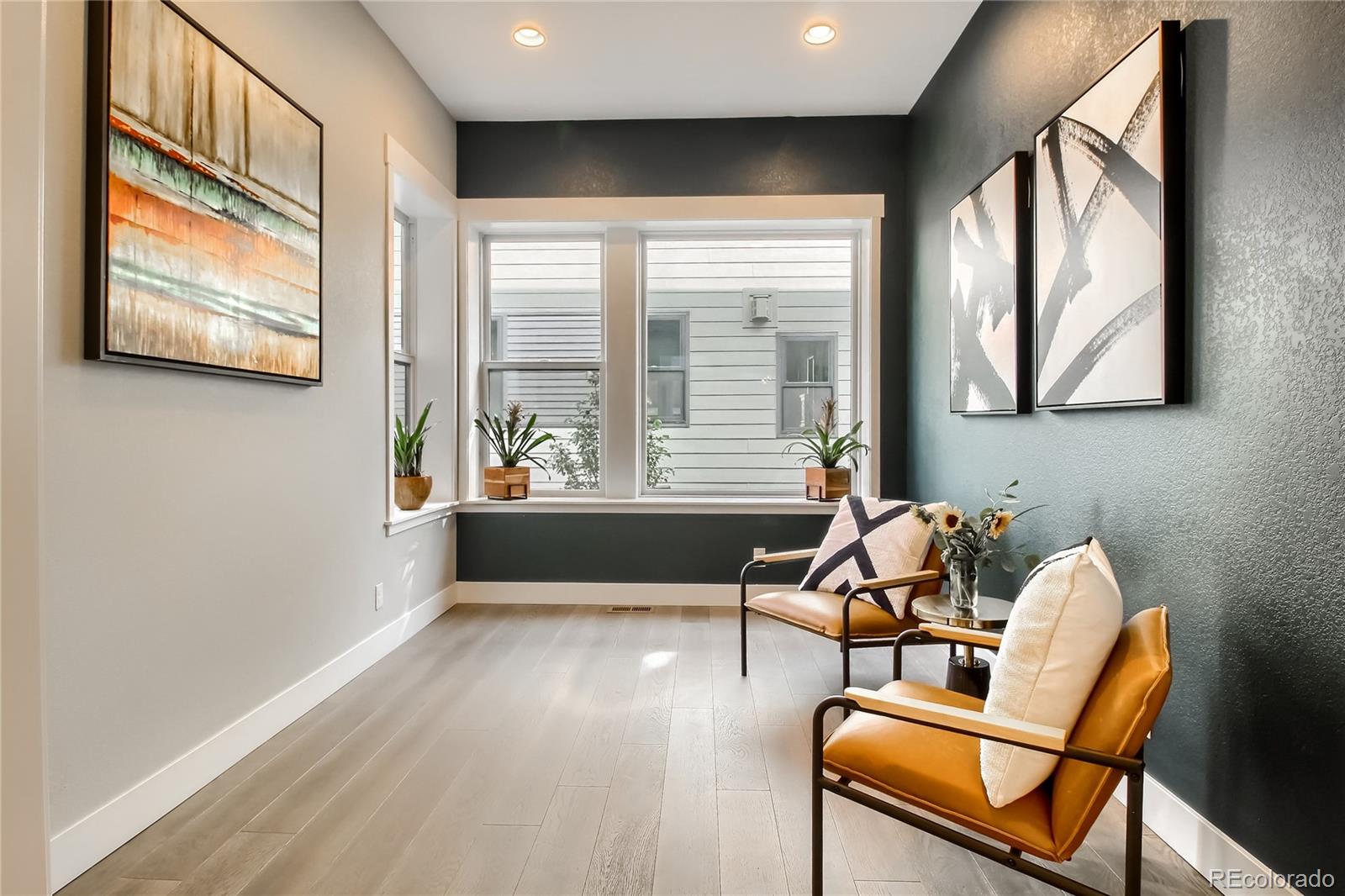 9372 59th S Drive Denver, CO 80238 - Photo 5 of 40