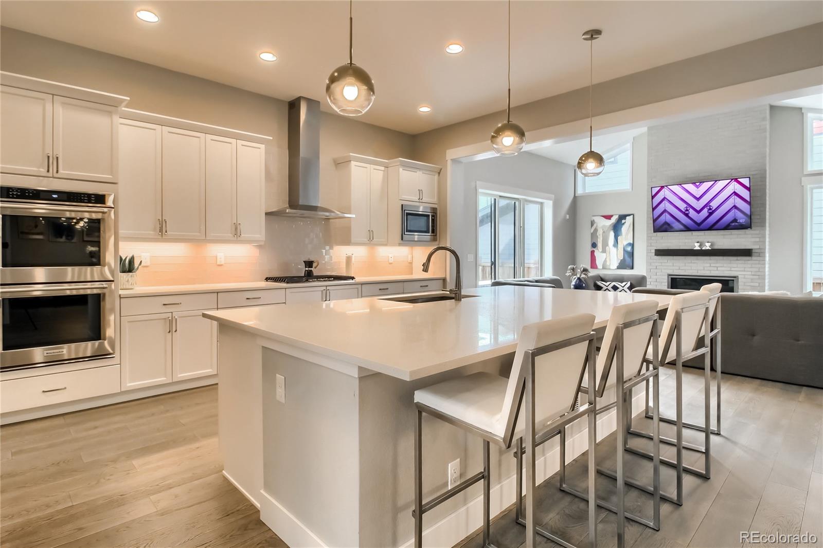 9372 59th S Drive Denver, CO 80238 - Photo 10 of 40