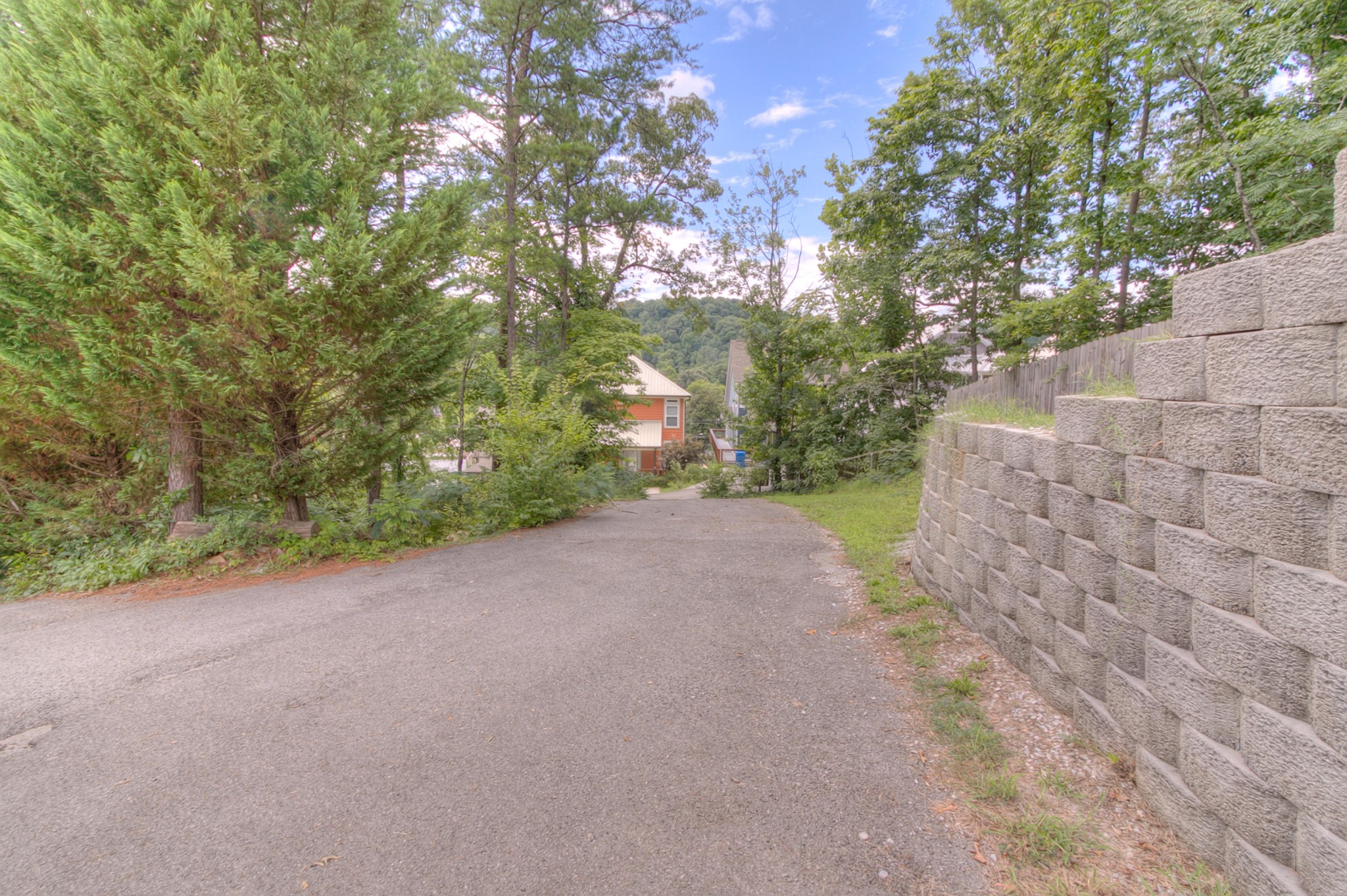 110 Ruth Street Chattanooga, TN 37405 - Photo 8 of 16 Gallery Image 8