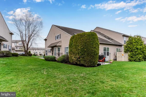 $409,900 | 6332 Mercury Drive, Mechanicsburg, PA 17050