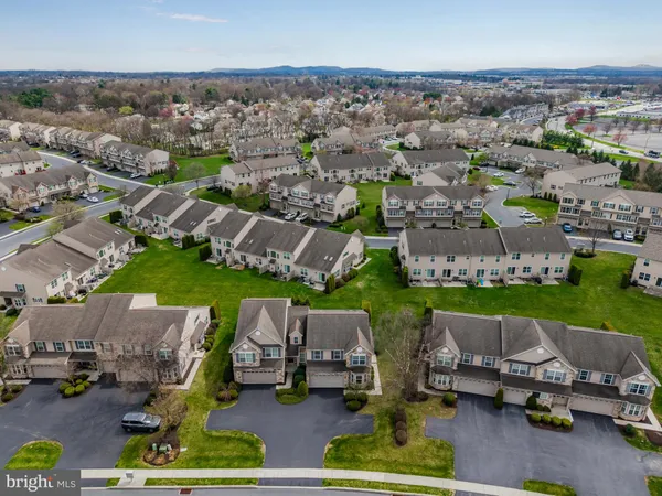 $409,900 | 6332 Mercury Drive, Mechanicsburg, PA 17050
