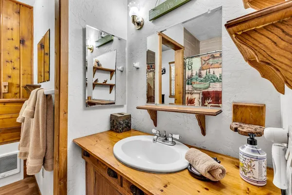 $344,900 | 53460 Tollgate Road, Idyllwild-Pine Cove, CA 92549