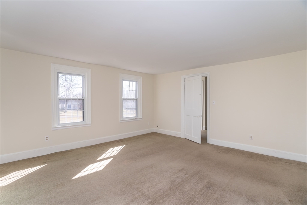 25 West Street Hadley, MA 01035 - Photo 14 of 42 Gallery Image 14
