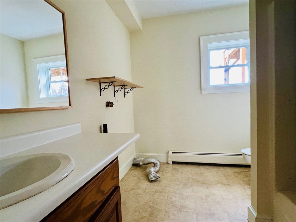 25 West Street Hadley, MA 01035 - Photo 29 of 42 Gallery Image 29