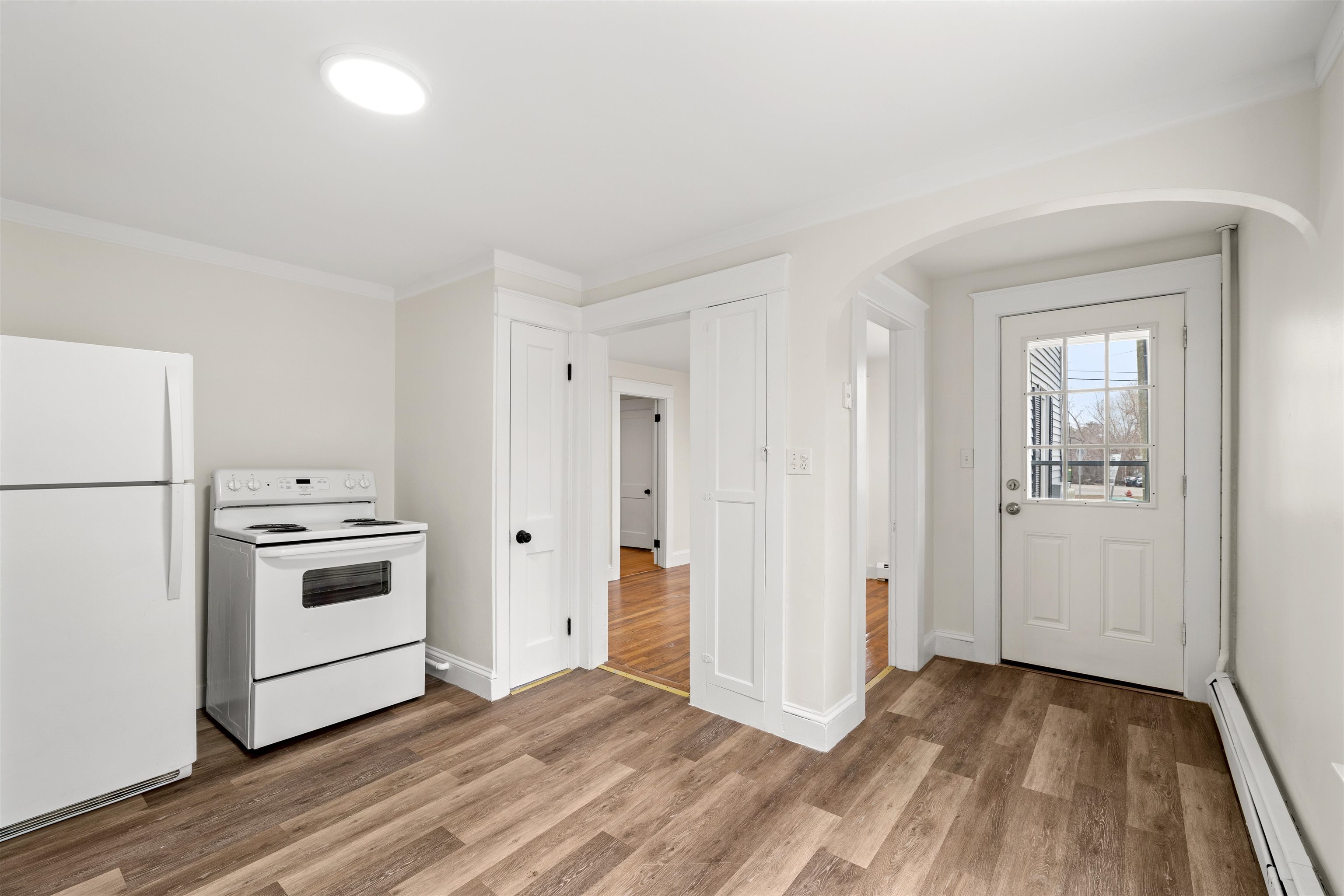 156 North Main Street Rochester, NH 03867 - Photo 5 of 53 Gallery Image 5