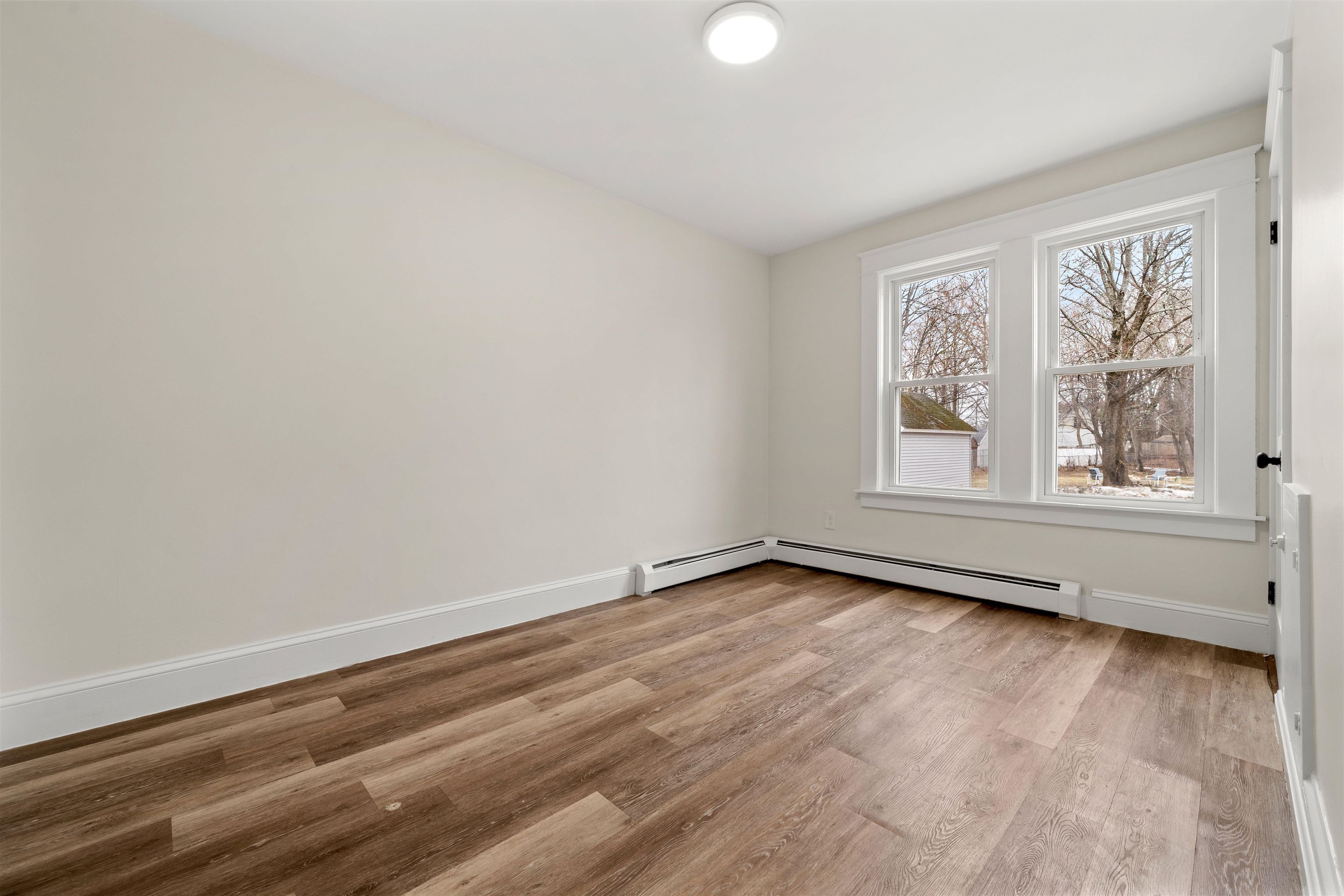 156 North Main Street Rochester, NH 03867 - Photo 8 of 53 Gallery Image 8