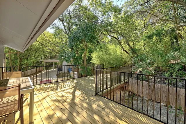 $914,000 | 6210 Shadow Valley Drive, Austin, TX 78731