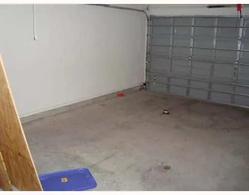 a view of utility room