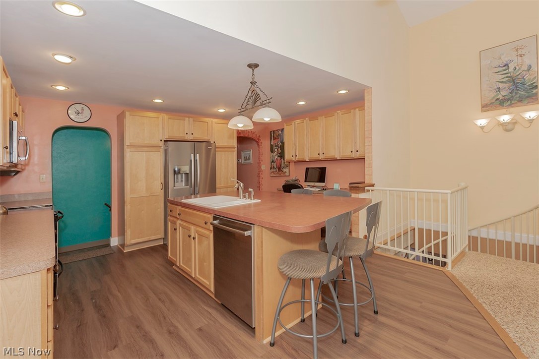 5199 Bridgewater Road Cleveland, OH 44124 - Photo 15 of 35