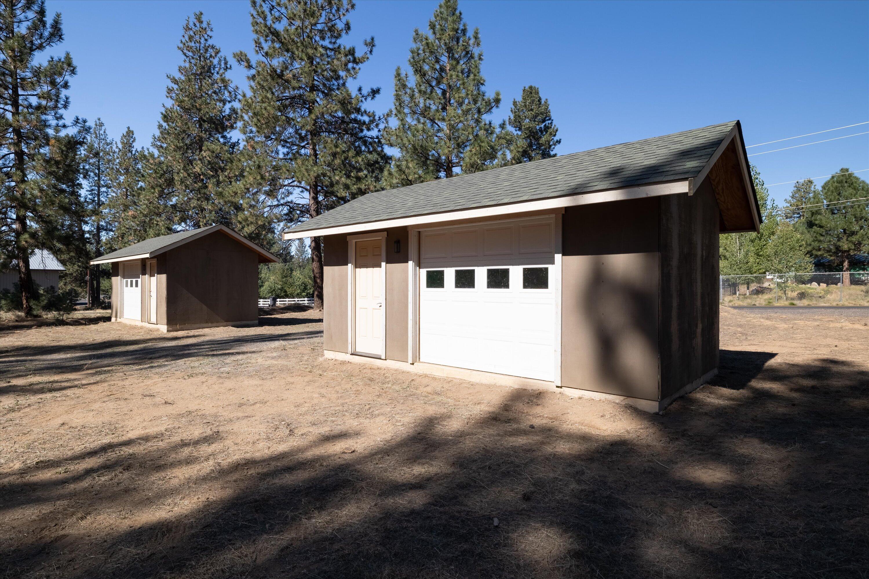 60272 Cinder Butte Road Bend, OR 97702 - Photo 21 of 26 21-20250916 JILL ROSELL-19
