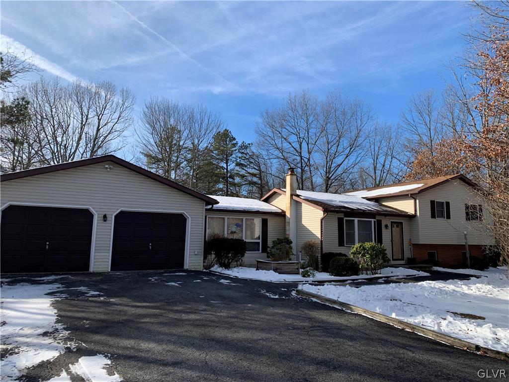 24 Fawn Road Jim Thorpe, PA 18229 - Photo 1 of 37 Gallery Image 1