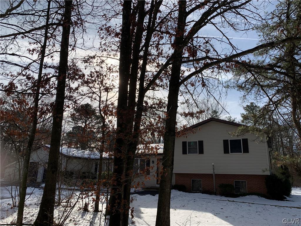 24 Fawn Road Jim Thorpe, PA 18229 - Photo 3 of 37 Gallery Image 3