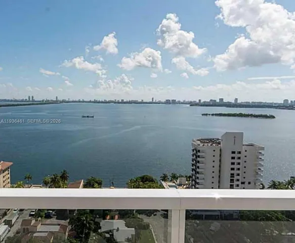 $5,650 | 600 Northeast 27th Street, Unit 2004, Miami, FL 33137