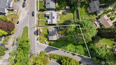 $875,000 | 8315 Ravenna Avenue Northeast, Seattle, WA 98115