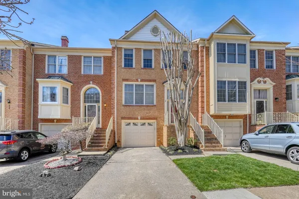 $4,000 | 28 Sterling Court, Rockville, MD 20850