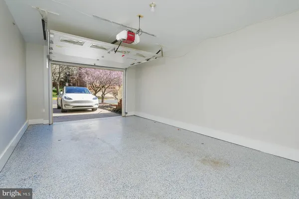 $4,000 | 28 Sterling Court, Rockville, MD 20850
