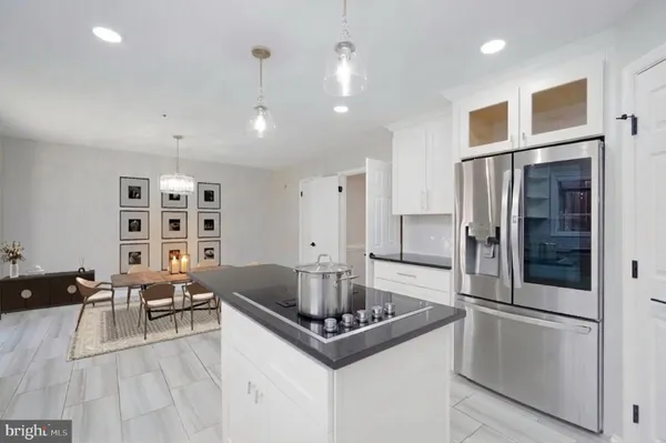 $4,000 | 28 Sterling Court, Rockville, MD 20850