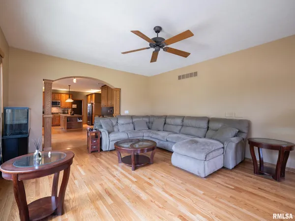 $495,000 | 11220 North Brooklyn Place, Dunlap, IL 61525
