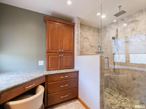 $495,000 | 11220 North Brooklyn Place, Dunlap, IL 61525