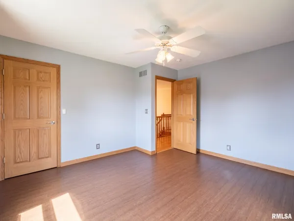 $495,000 | 11220 North Brooklyn Place, Dunlap, IL 61525