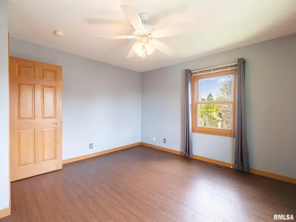 $495,000 | 11220 North Brooklyn Place, Dunlap, IL 61525