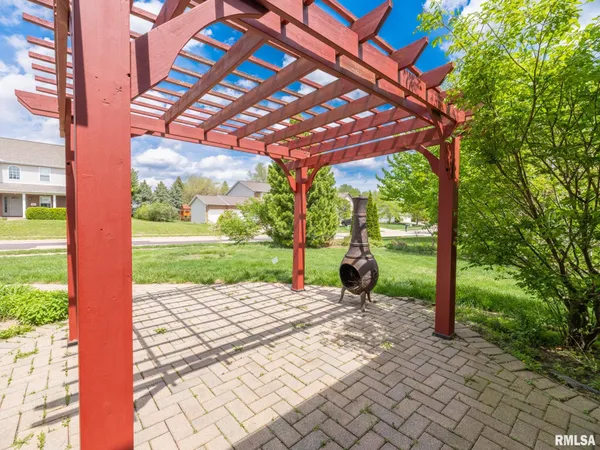 $495,000 | 11220 North Brooklyn Place, Dunlap, IL 61525