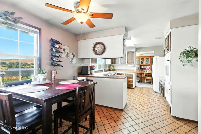 $690,000 | 10903 Tieton Drive, Yakima, WA 98908