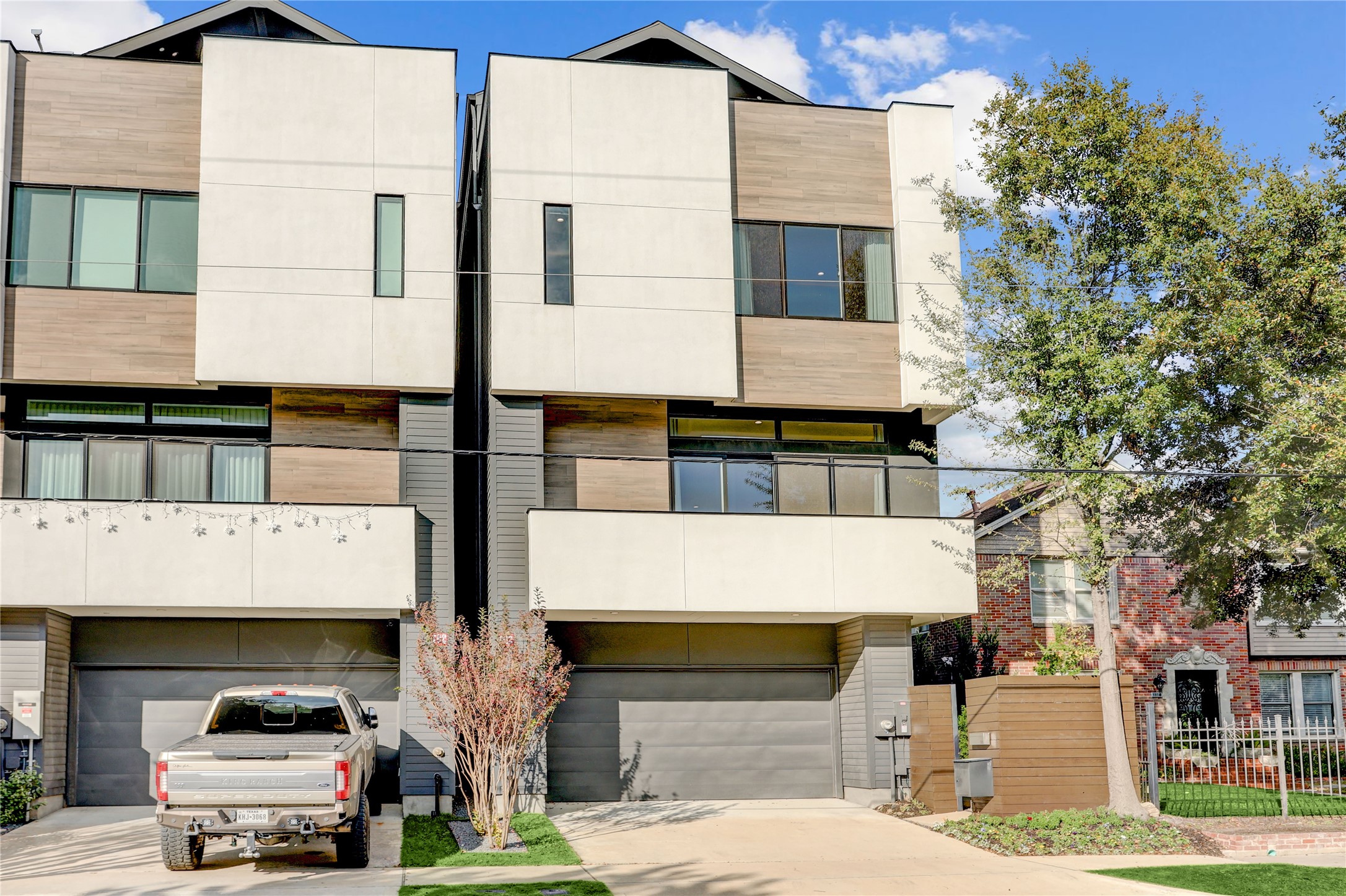 1116 Peden Street Houston, TX 77006 - Photo 1 of 48 Welcome Home - 1116 Peden