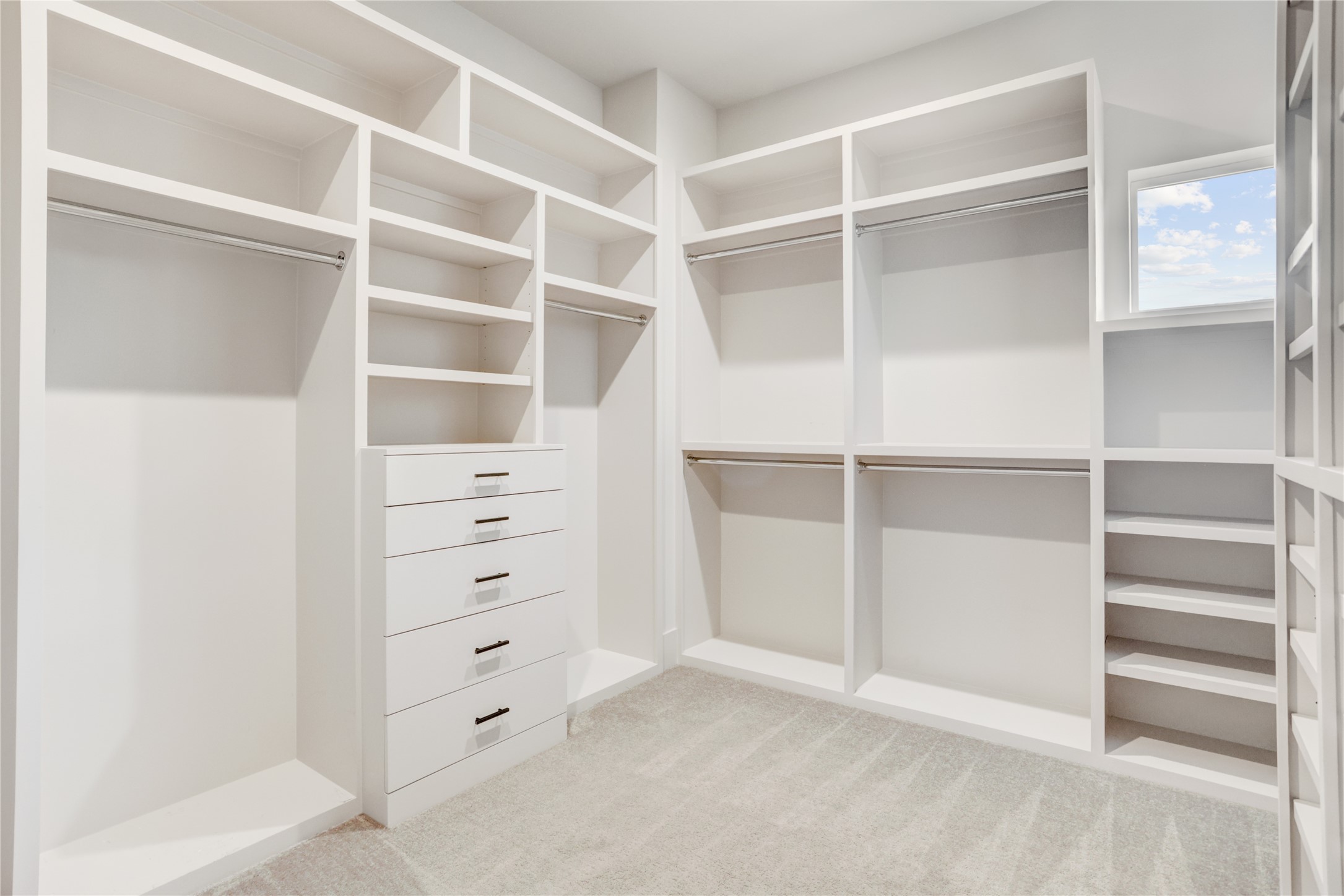 1116 Peden Street Houston, TX 77006 - Photo 35 of 48 Primary Walk In Closet