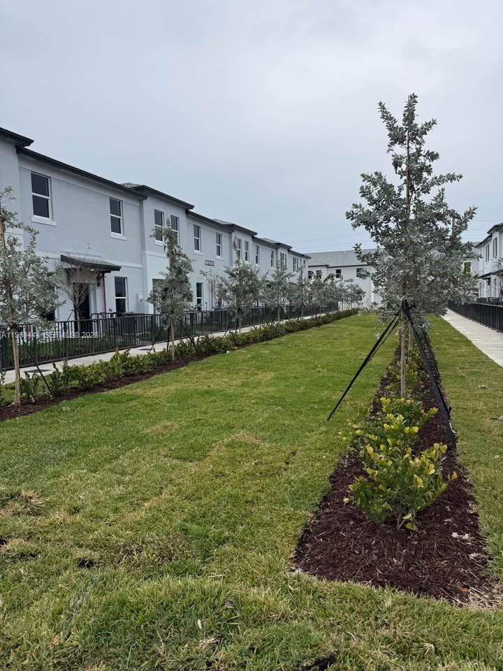 15565 Southwest 280th Street, Unit 3 Homestead, FL 33032 - Photo 3 of 19