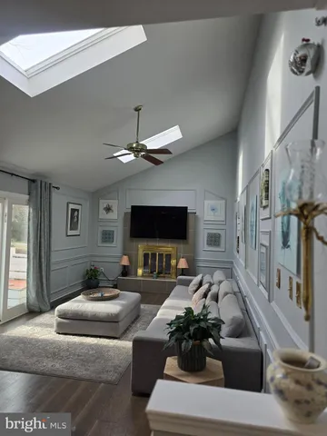 $480,000 | 16 Jonathan Drive, Newark, DE 19702