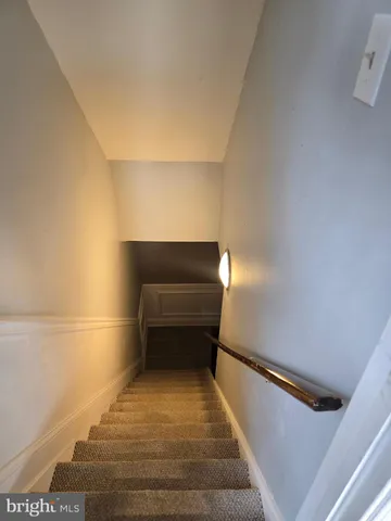 $480,000 | 16 Jonathan Drive, Newark, DE 19702