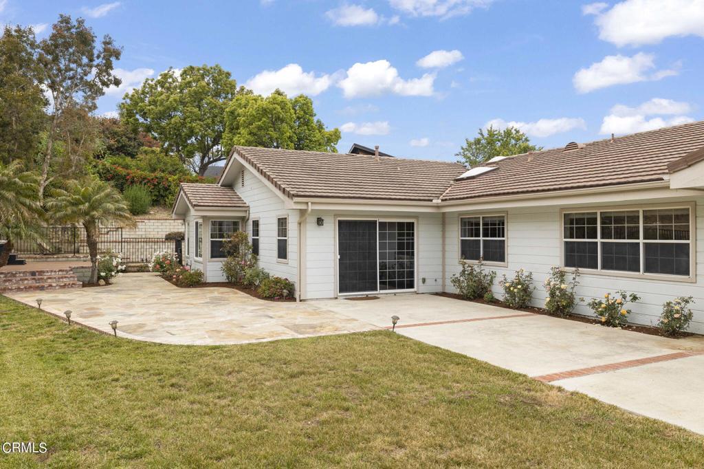 116 Via Pasito Ventura, CA 93003 - Photo 44 of 61 a front view of a house with a patio