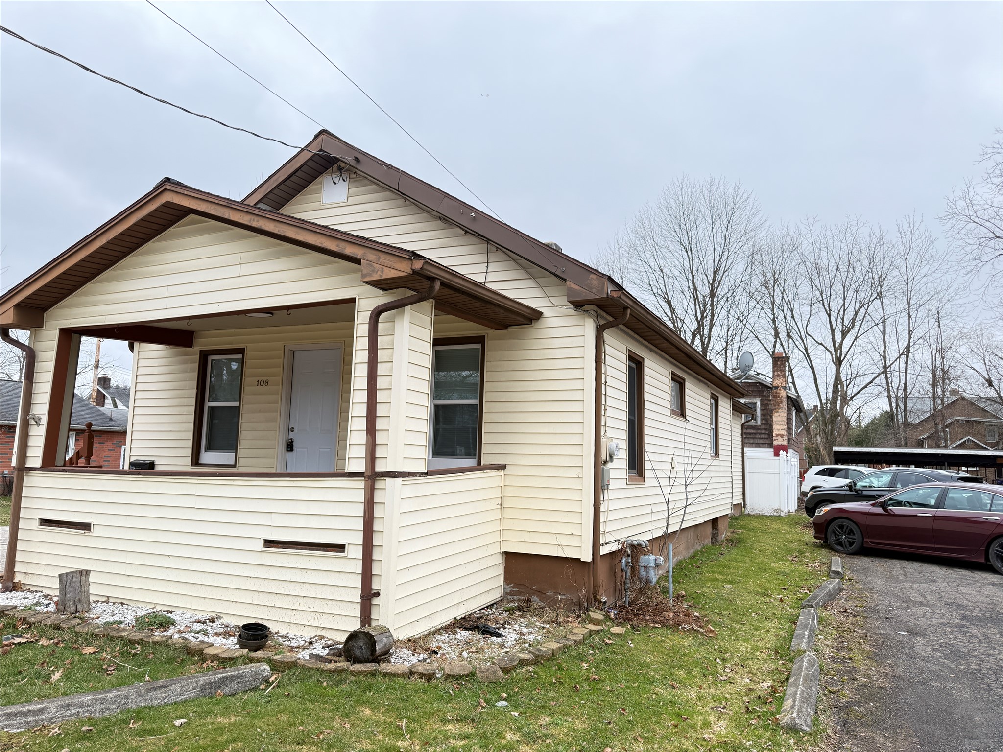 108 South Loder Avenue Endicott, NY 13760 - Photo 3 of 17