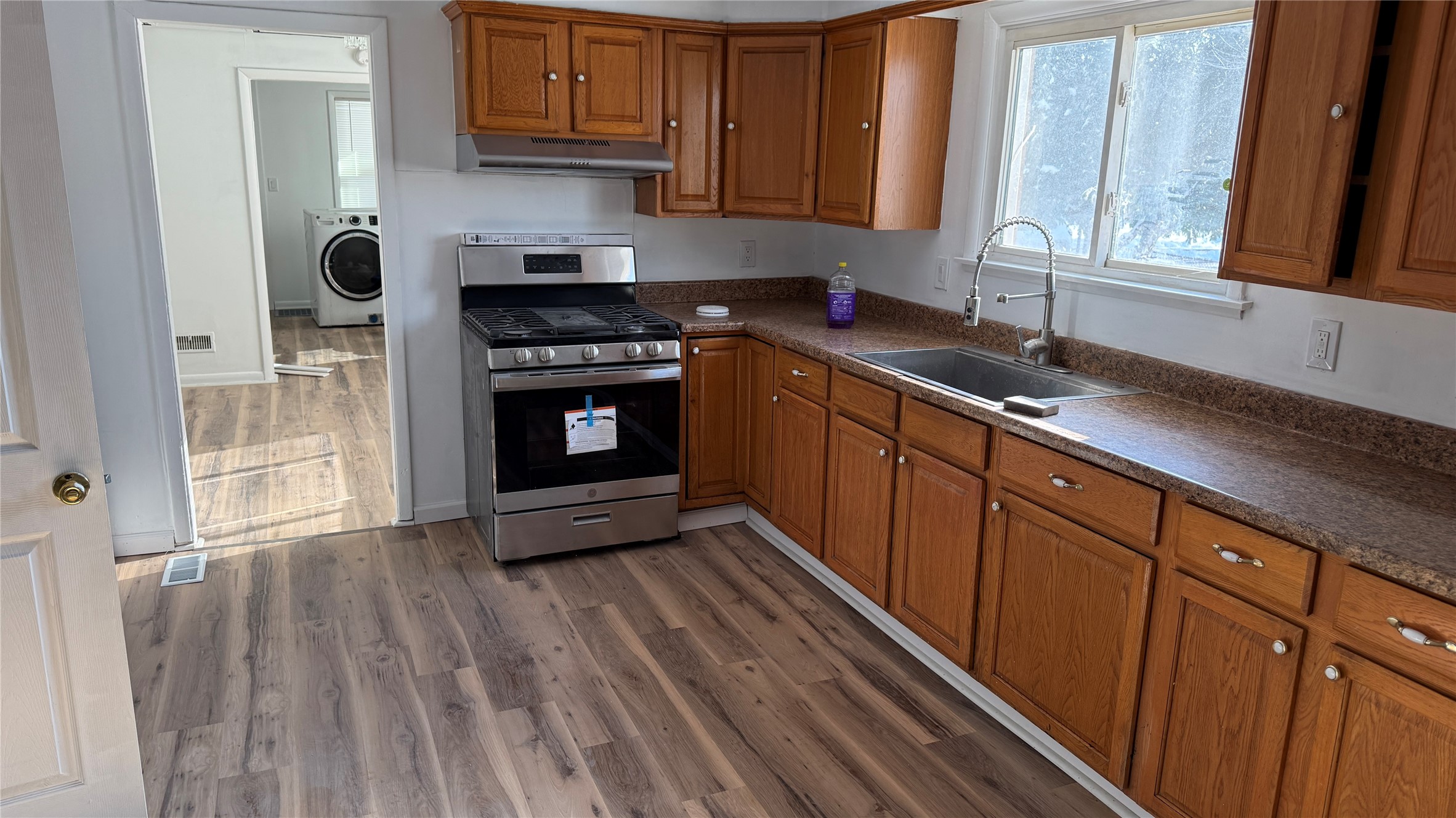 108 South Loder Avenue Endicott, NY 13760 - Photo 9 of 17