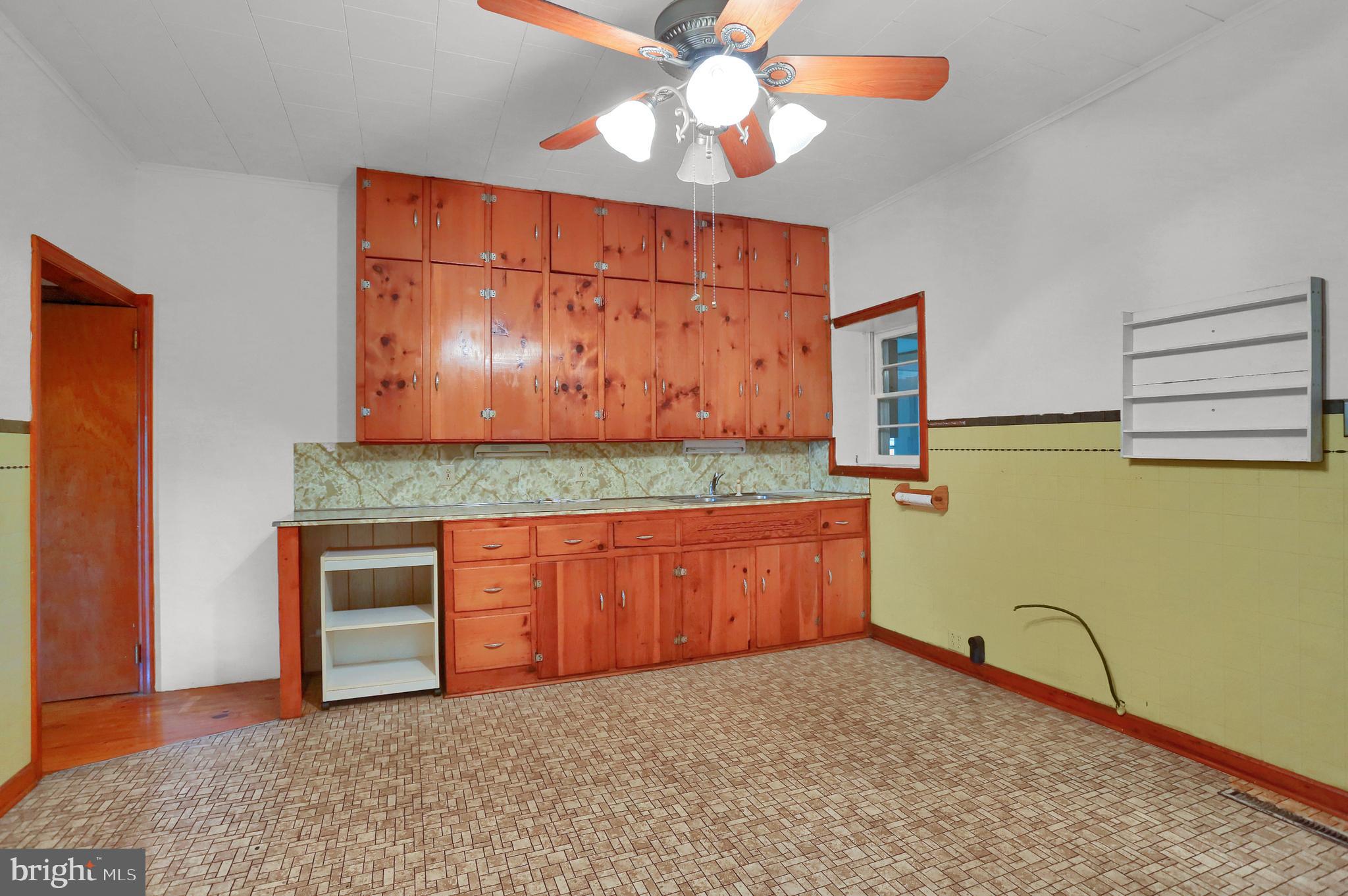 239 Montsera Road Carlisle, PA 17015 - Photo 11 of 38 Gallery Image 11