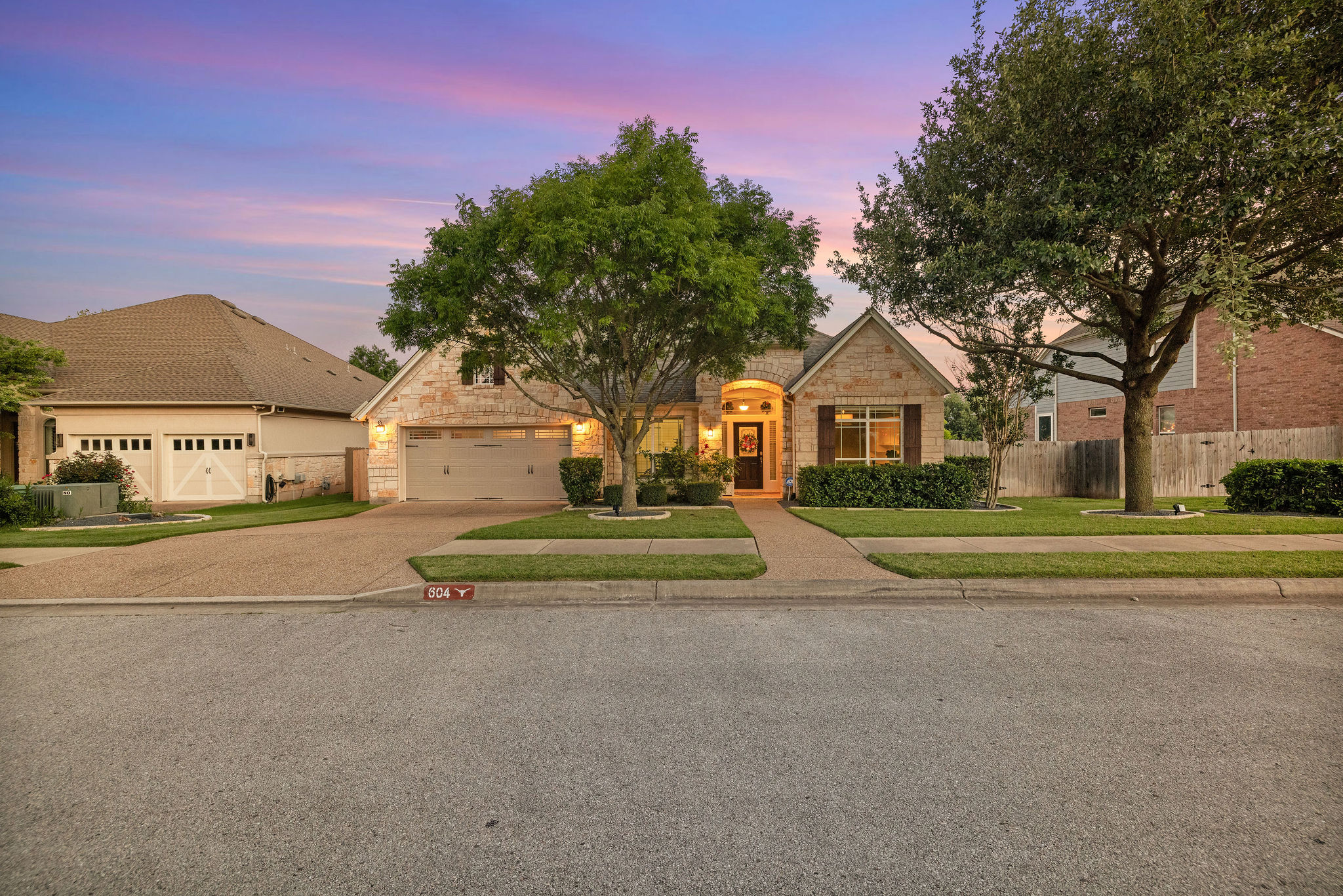 604 Navigator Drive Austin, TX 78717 - Photo 4 of 40