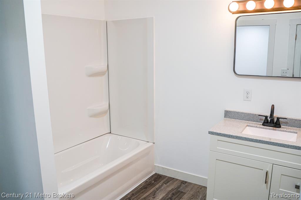 2456 West Stanley Road Mount Morris, MI 48458 - Photo 13 of 17 Gallery Image 13