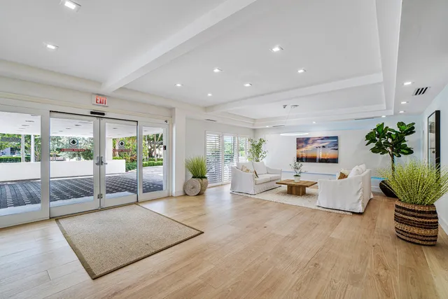 $1,595,000 | 2066 North Ocean Boulevard, Unit 9NE, Boca Raton, FL 33431