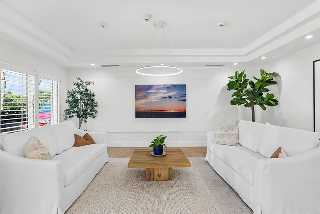 $1,595,000 | 2066 North Ocean Boulevard, Unit 9NE, Boca Raton, FL 33431