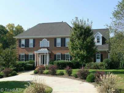 1032 Greenhurst Road Winston-Salem, NC 27106 - Photo 1 of 9 Exterior Front.