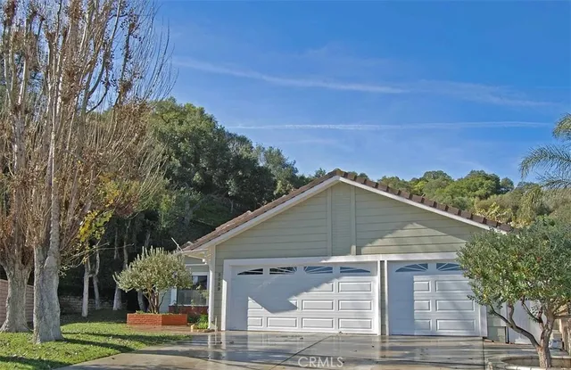 $1,300 | 2539 Saleroso Drive, Rowland Heights, CA 91748