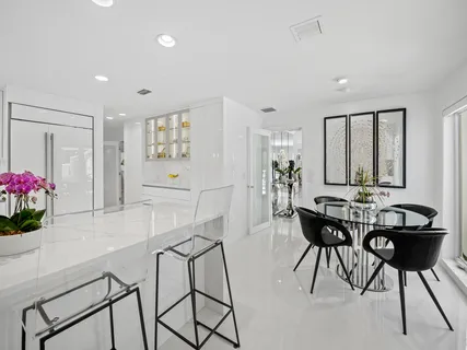 $2,590,000 | 2831 Northeast 40th Street, Fort Lauderdale, FL 33308