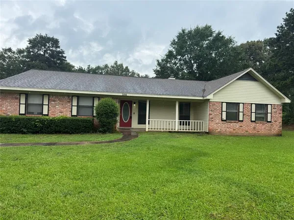 $285,000 | 386 Country Club Circle, Minden, LA 71055