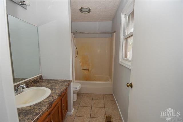 601 North Nebo Road Muncie, IN 47304 - Photo 13 of 24 Gallery Image 13