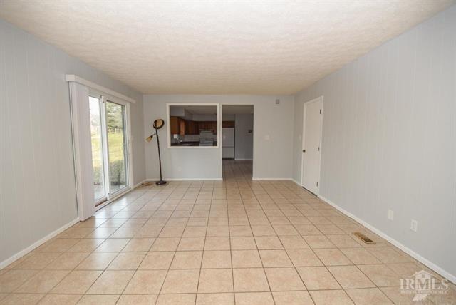 601 North Nebo Road Muncie, IN 47304 - Photo 10 of 24 Gallery Image 10