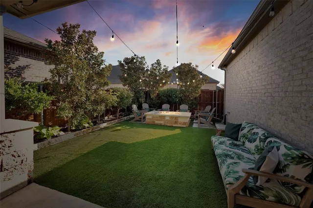 $715,000 | 4825 Beaver Creek Drive, Arlington, TX 76005